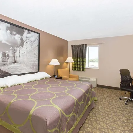 Super 8 By Wyndham Belleville Exterior photo